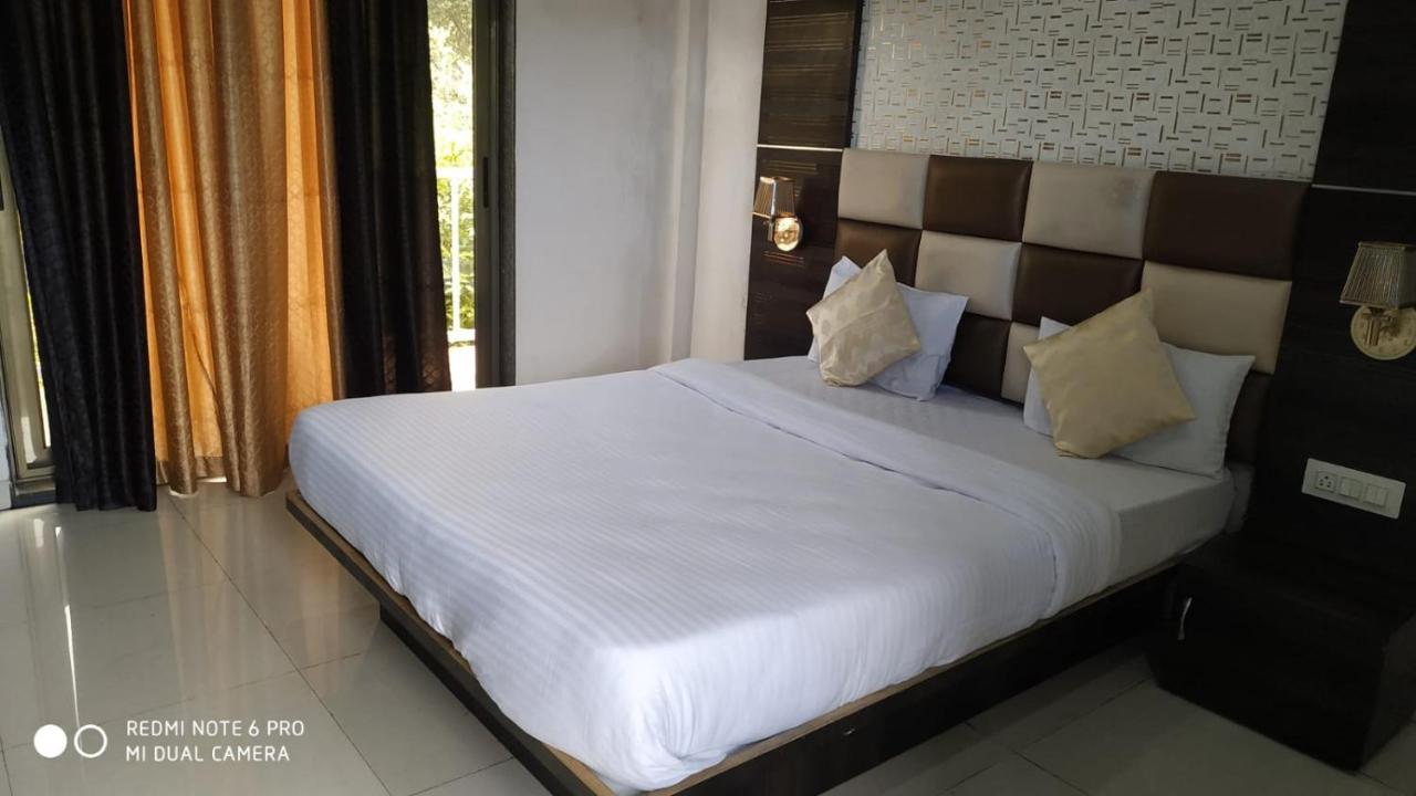 Royal Honey Resort Mahabaleshwar Exterior photo