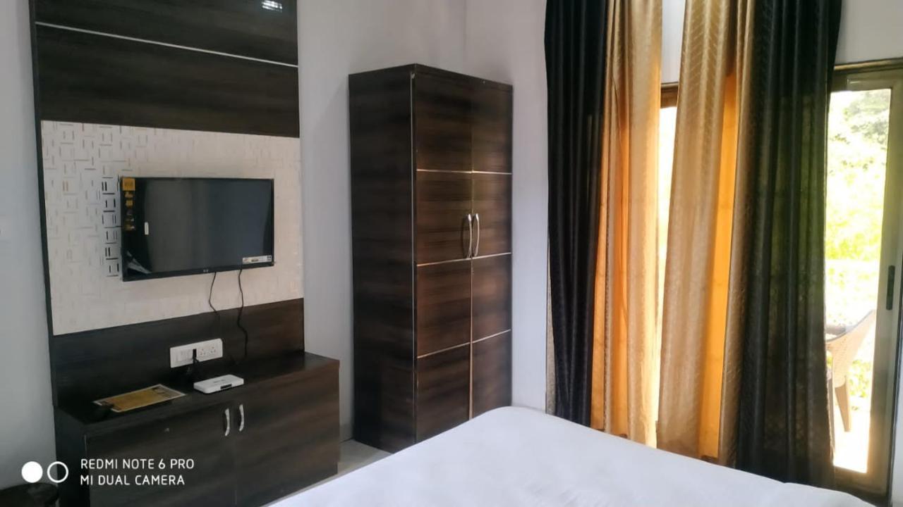 Royal Honey Resort Mahabaleshwar Exterior photo