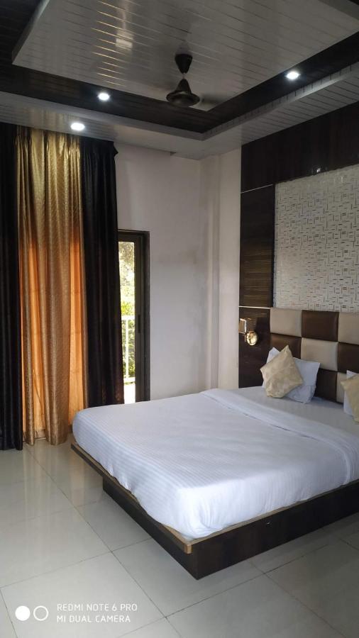Royal Honey Resort Mahabaleshwar Exterior photo